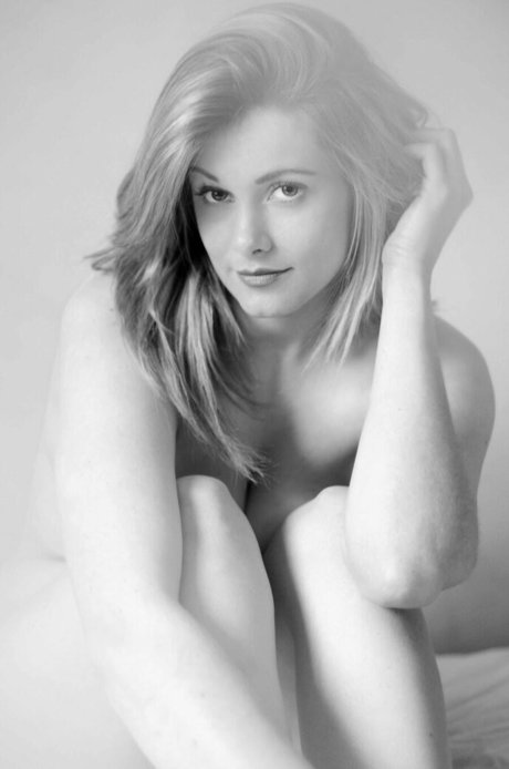 Natalie Juliet Deadman estrella porno de alta calidad galería