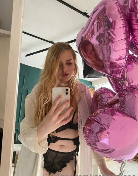 lissafreepage actriz erótica imagen