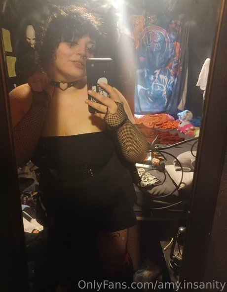 amy insanity actriz atractiva foto