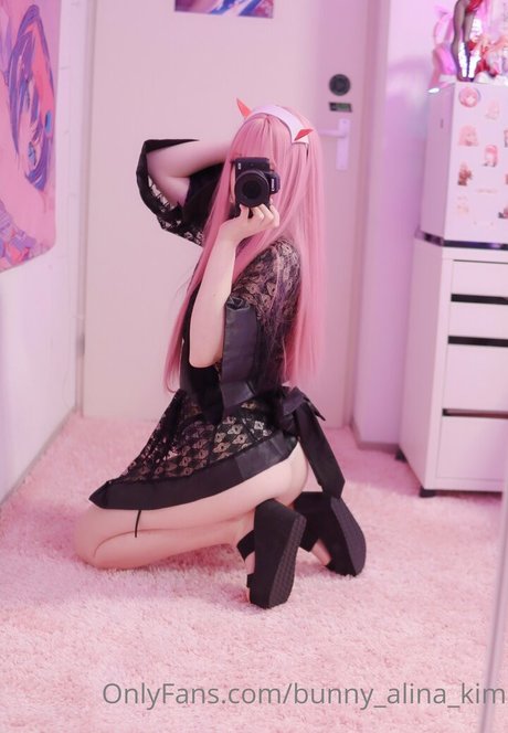 Bunny Alina Kim mejor actriz galería