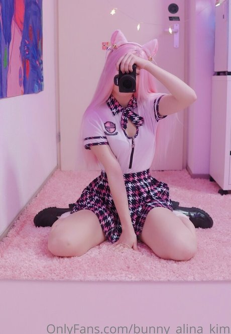 Bunny Alina Kim hermosa modelo galerías