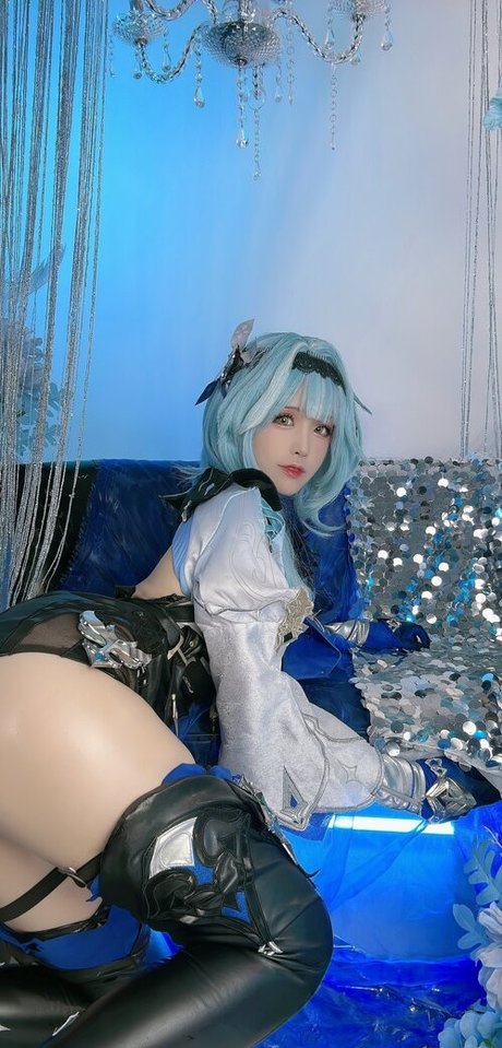 Mikomikoww actriz erótica fotos