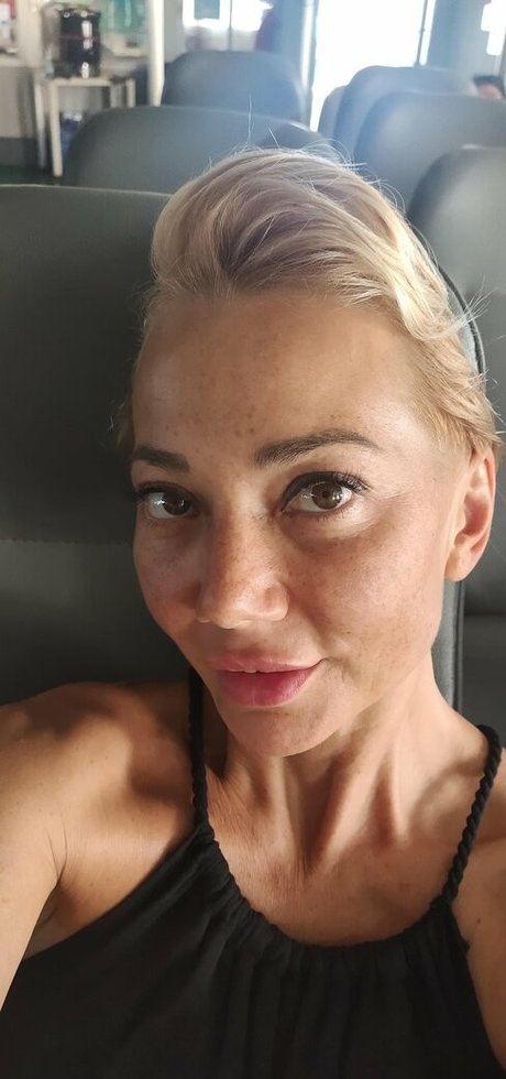 Mommy Di estrella porno hermosa imágenes