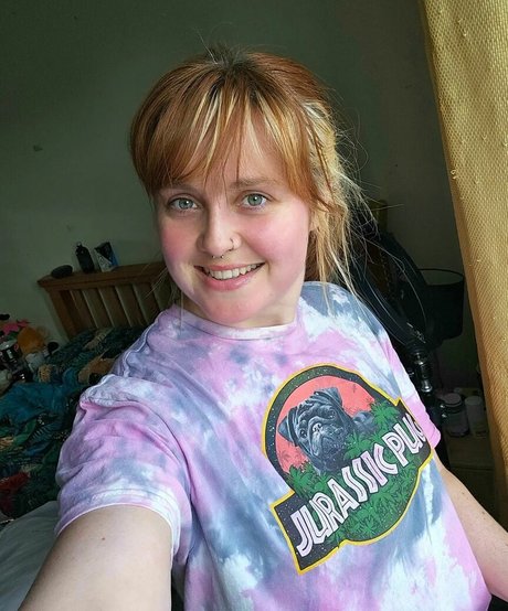 constanceflame estrella porno atractiva imagen