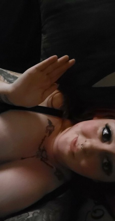 paradox 5683 actriz erótica imágenes