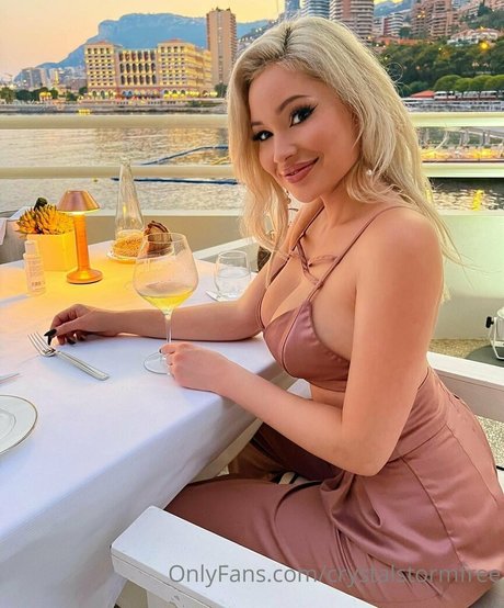 crystalstormfree estrella exclusiva foto