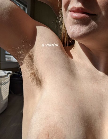 Hairyblondie desnudos de estrellas imágenes