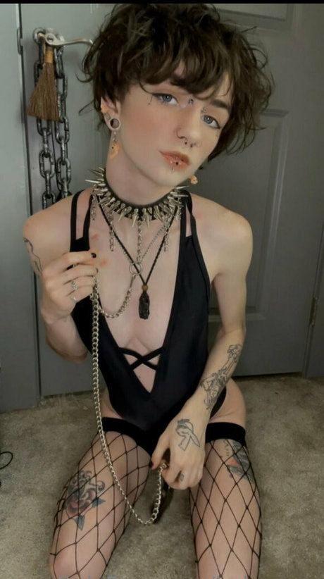 onlyfans de adolescentes embarazadas desnudos bonitos galería