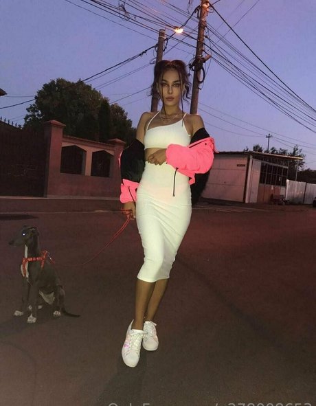 gretatwenty actriz libre imágenes