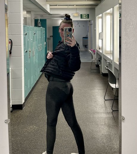 Stella Hayes estrella desnuda fotos