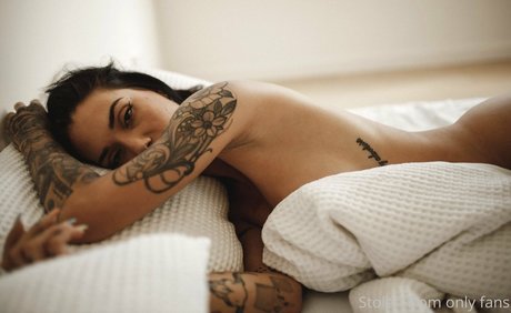 kkrystal galtry sexo modelo imágenes