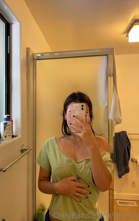 Lilqrober Lilsrob actriz desnuda galería