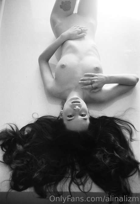 alinalizm arte estrella porno imagen