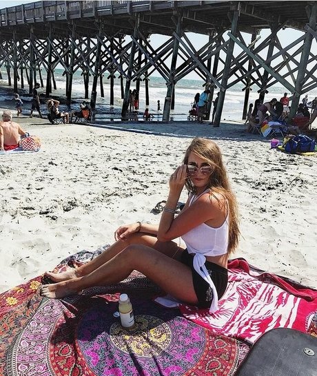 Hannah Kittyxo modelo perfecto galería