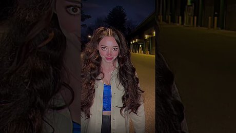 Mollymoonnn modelo superior galerías