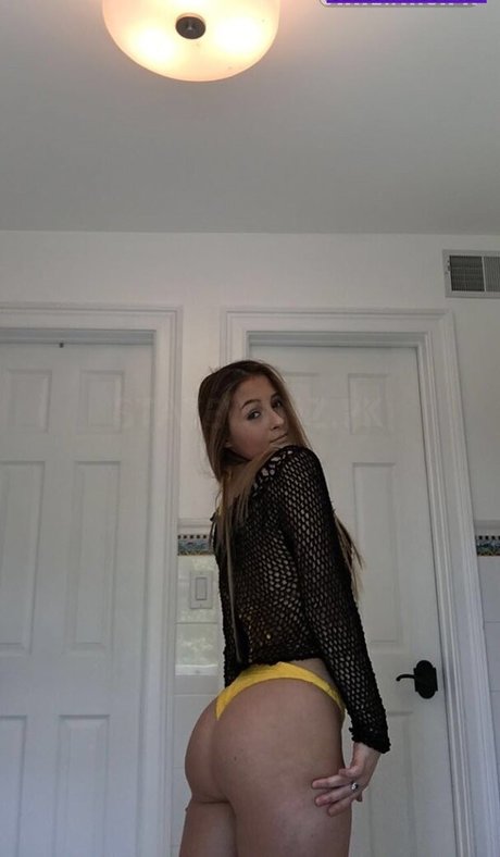 Courtney Craib actriz caliente archivo