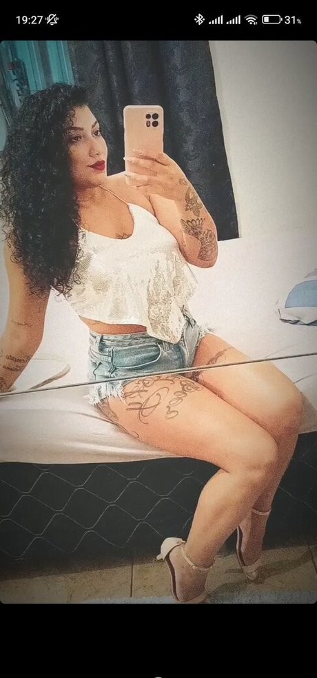 Drielle Renata desnudos estrella galerías