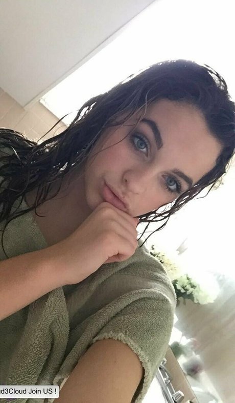 Emmie Garver actriz desnuda galerías