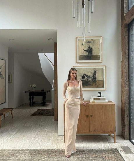 Rosie HW_ modelo de alta definición recopilación