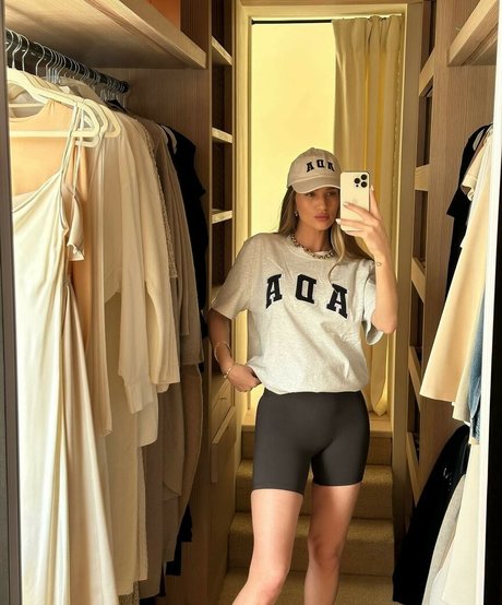 Rosie HW_ modelo adulto galería