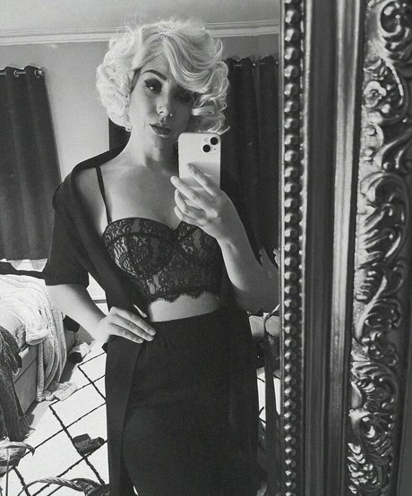 Hazel Hayes modelo exclusivo archivo