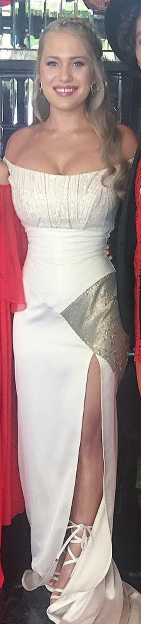 Anja Nissen actriz de desnudos archivo