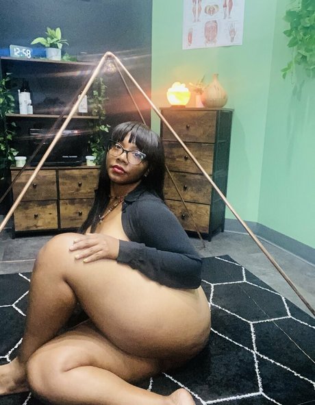 Fearlessaura modelo sexual imágenes