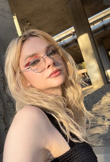 Minx Maven hermosa estrella porno galería