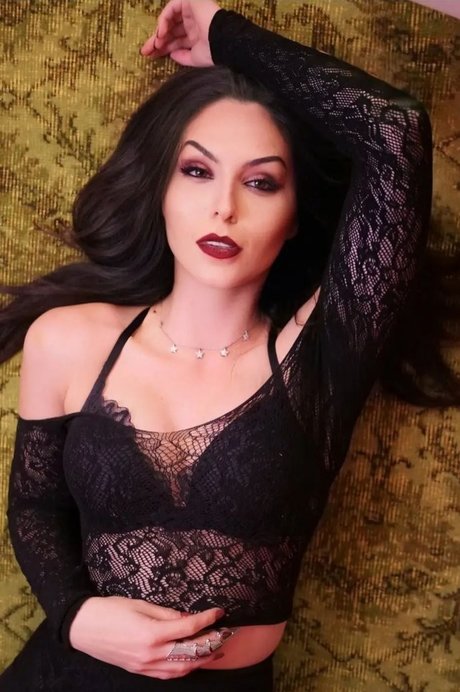 Ciny looney estrella exclusiva galería