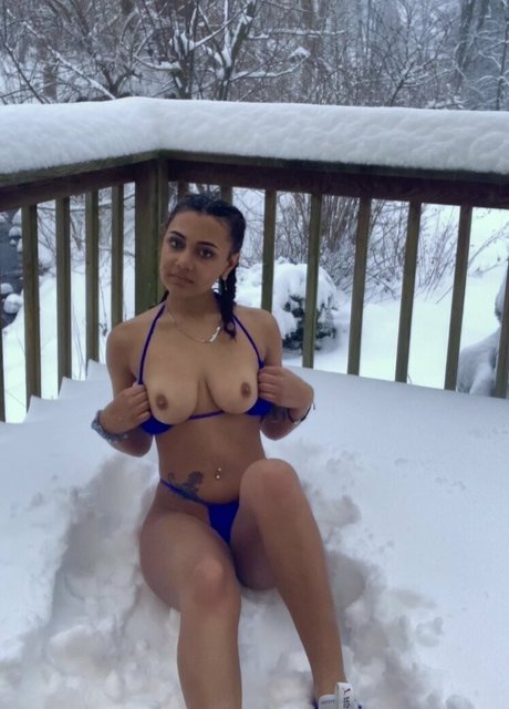 Victorias VIP estrella desnuda fotos