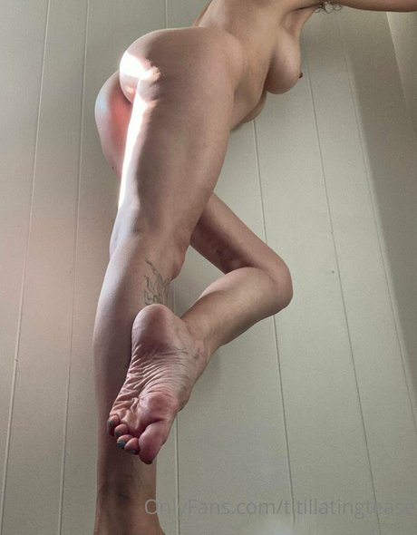 titillatingtease estrella atractiva imágenes