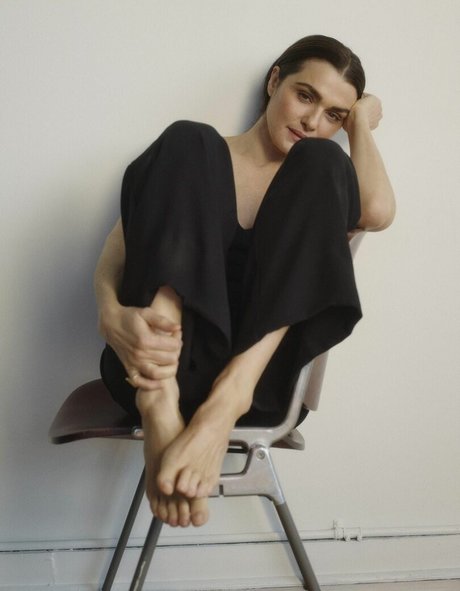 Rachel Weisz modelo bonita foto