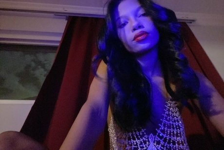 Eden Jabari sexo estrella galería