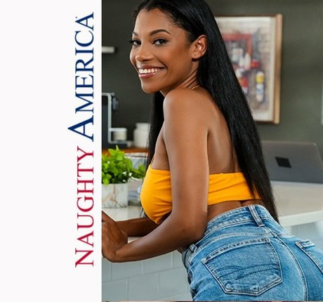 Eden Jabari buena estrella porno imagen