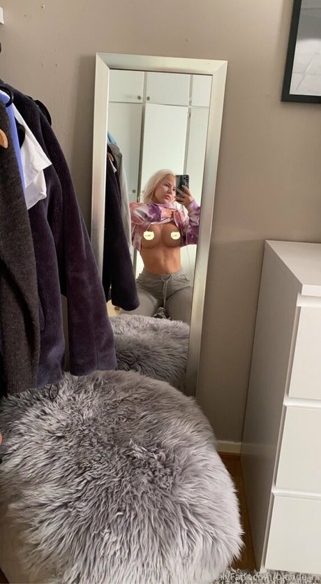 ninanyhagen modelo xxx foto