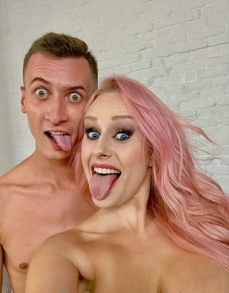 charliedeanporn xxx estrella porno galería
