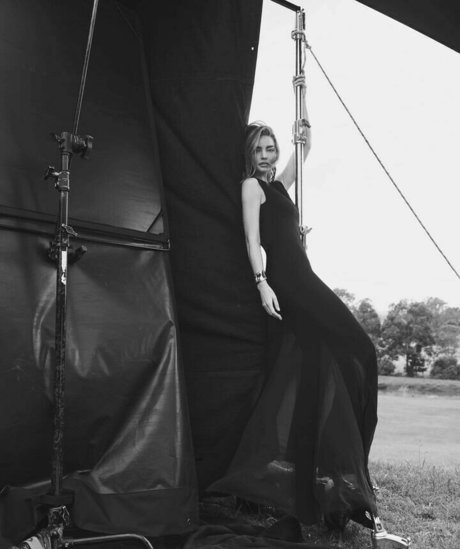 solo fans de aficionados asiáticos desnudos bonitos galería