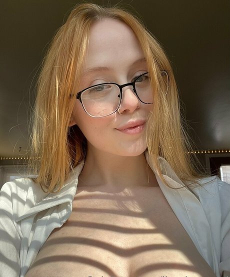 lizzylexangel actriz atractiva galería