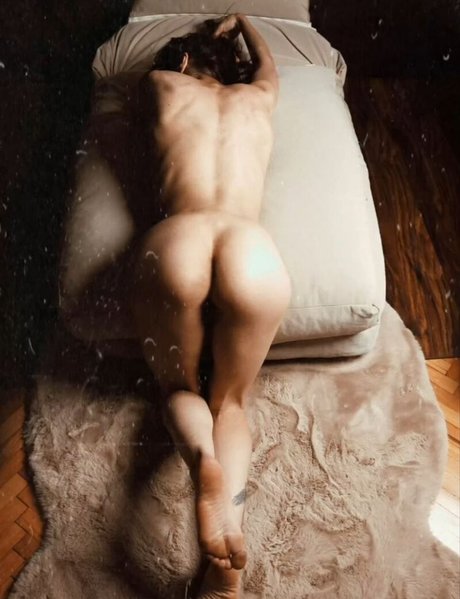 Selin Celikdelen modelo exclusivo recopilación