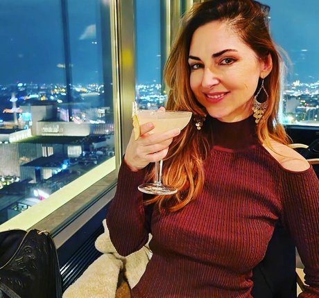 Tamara Wernli actriz erótica galerías