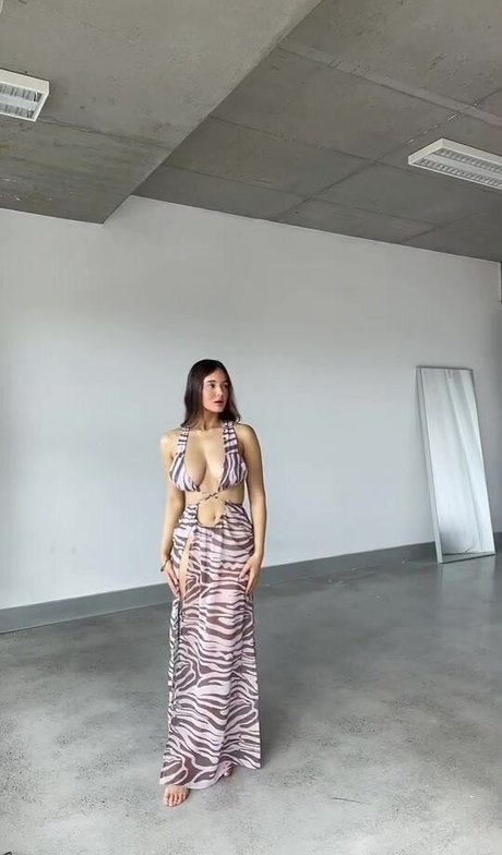 Ella Grace Cervetto estrella porno hermosa foto