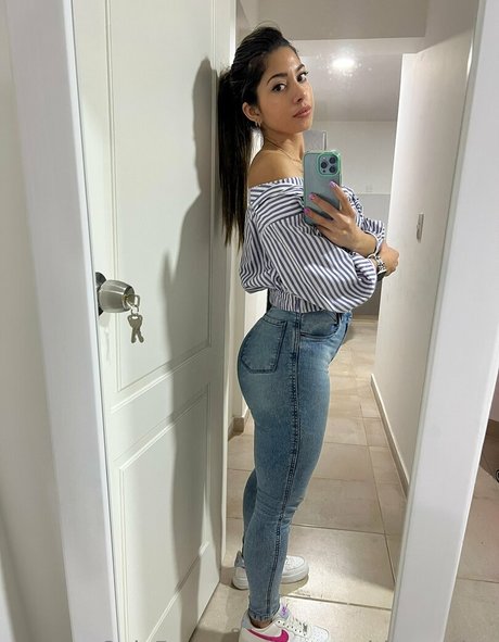 theonlylolypop estrella hermosa archivo