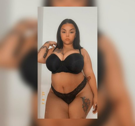 cubanaredd21 modelo atractivo galería