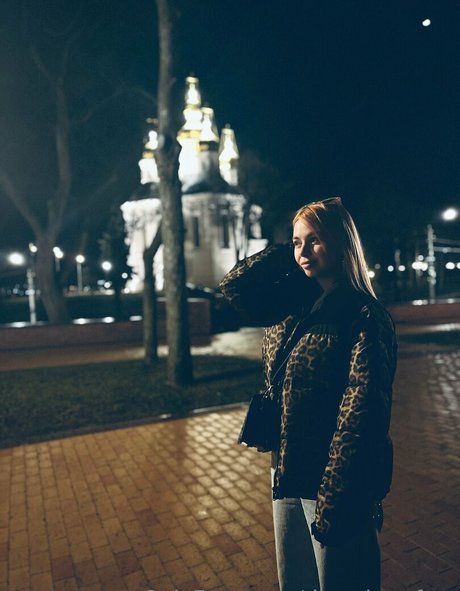 dianakussfree xxx estrella porno imágenes