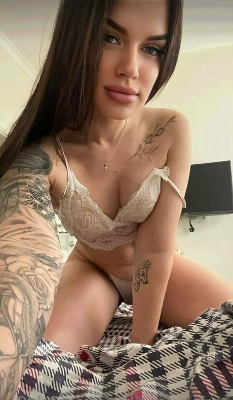 dianakussfree estrella porno agradable foto