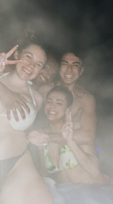 Abby C actriz atractiva archivo