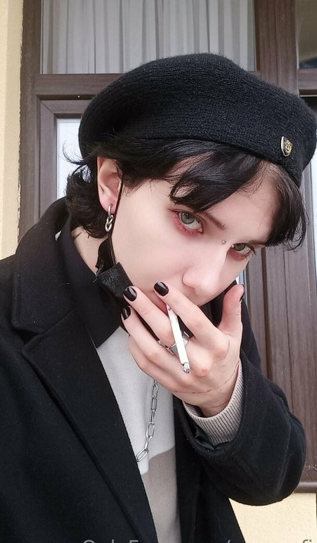 sonya fj estrella desnuda galerías