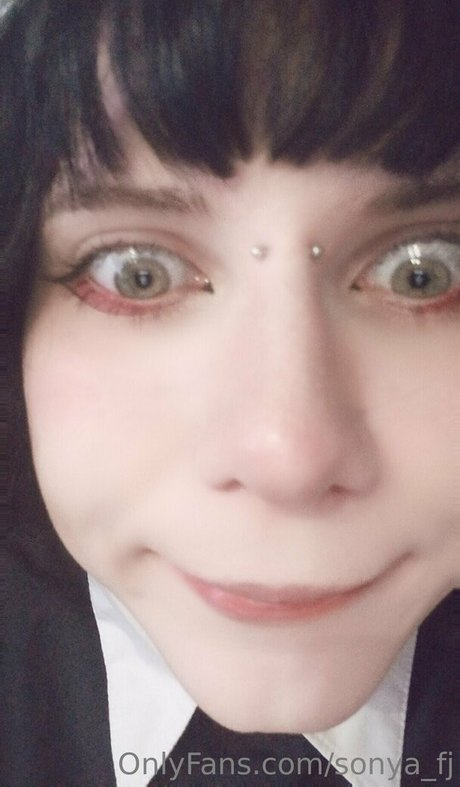 sonya fj estrella hermosa imagen