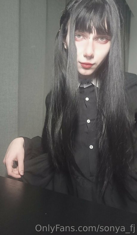 sonya fj desnudos de estrellas archivo