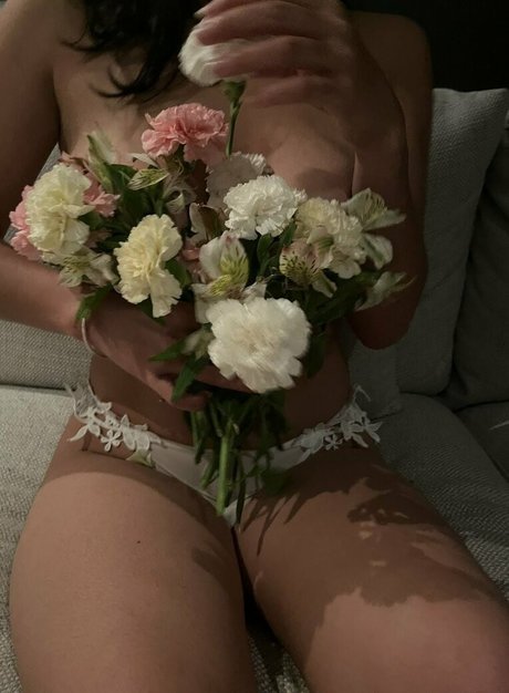 Candymaa actriz erótica imágenes